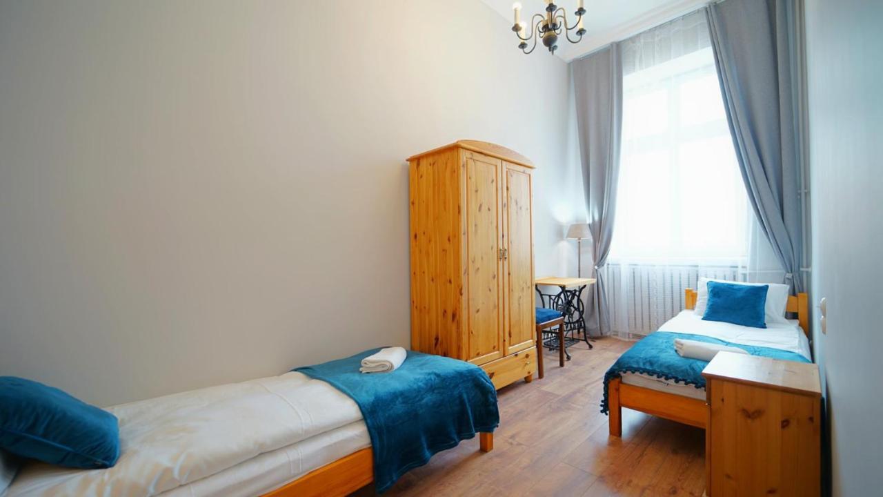 Apartamenty Everysky - Plac Ratuszowy 51 耶莱尼亚古拉 外观 照片